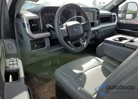 2025 Ford F350 Super Duty from USA, damaged, VIN 1FD8X3HN3SEC33324